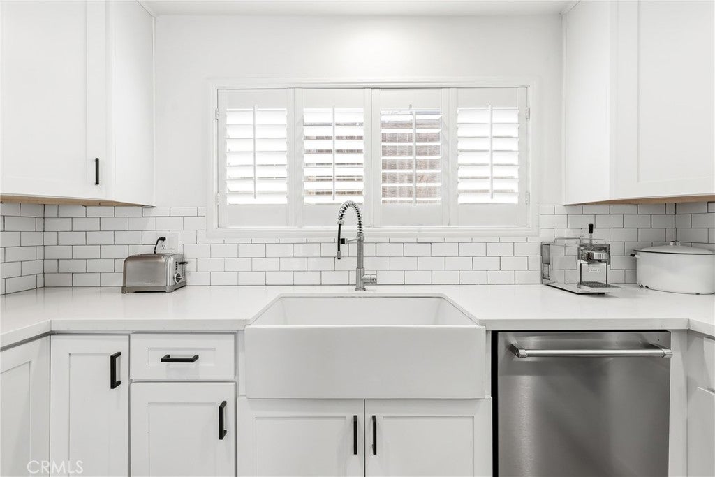 306 Campbell Lane, Costa Mesa CA 92627 - Photo 13