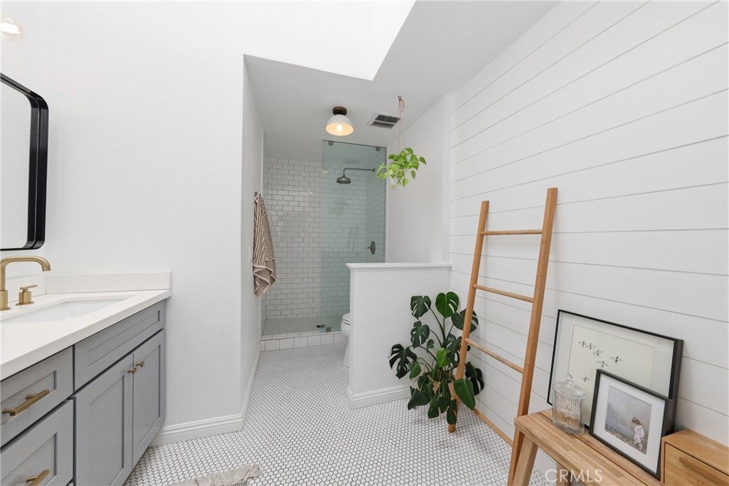 306 Campbell Lane, Costa Mesa CA 92627 - Photo 23