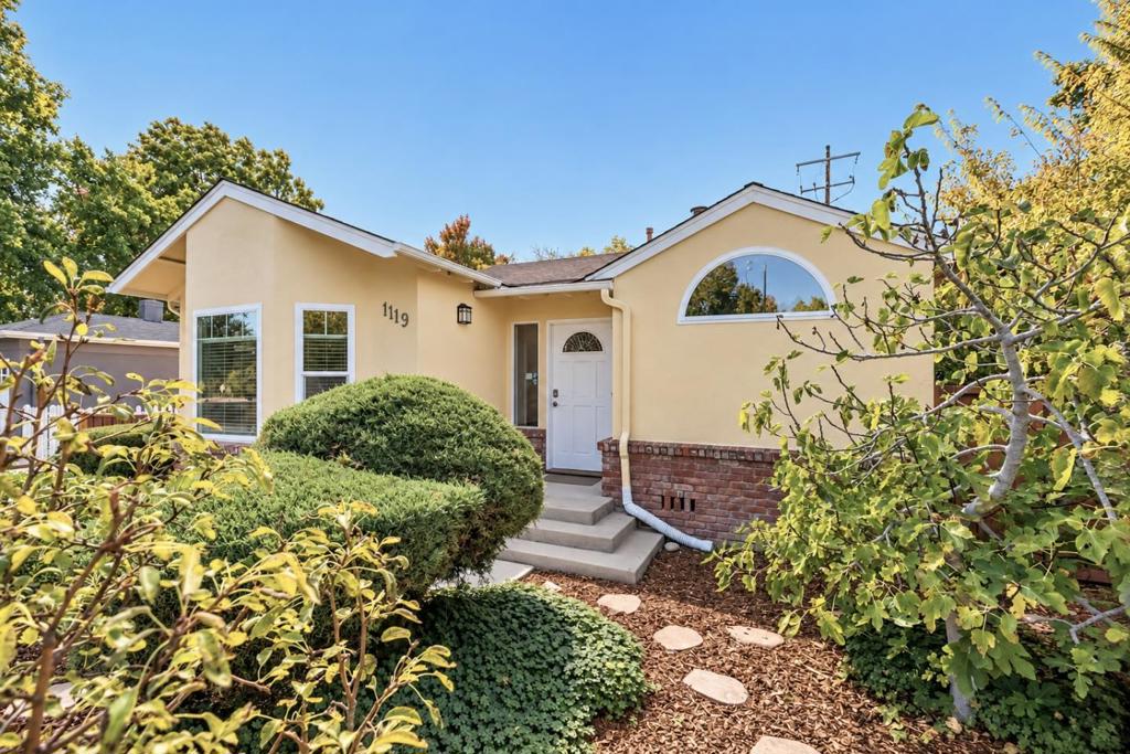 1119 Oregon Avenue