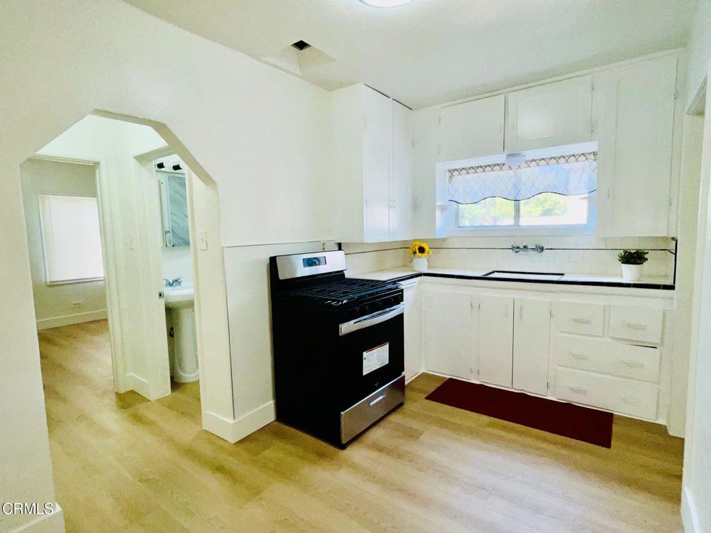 One of El Monte prime locations. This unit features one (1) bedroom, 3/4 bath, a sizable office, with a welcome entry with an open floor plan. Freshly painted interior unit with brand new laminated flooring and stove. Monthly rent includes water, trash and gardening. The unit does not have a garage, carport or laundry hookup. Within walking distance to schools, bus stops, stopping centers, and easy access to the 10 and 605 freeways.