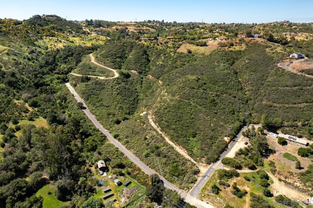 27995 Cougar Pass Rd