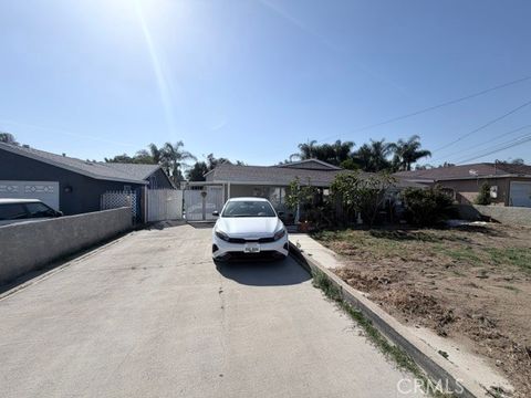 Photo of 12068 Pipeline Avenue, Chino, CA 91710 (MLS # CV26077133)