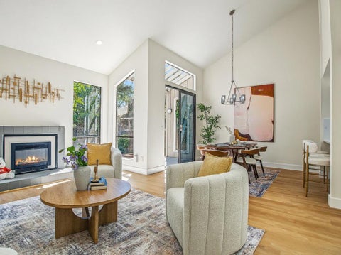 Photo of 175 Sherland Avenue, Mountain View, CA 94043 (MLS # ML82060802)