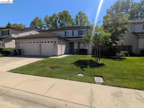 Photo of 6529 Brook Hollow CIR Cir, Stockton, CA 95219 (MLS # 41129988)