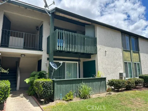 23262 Orange Avenue Unit 8, Lake Forest, CA 92630 - MLS#: PW26096116