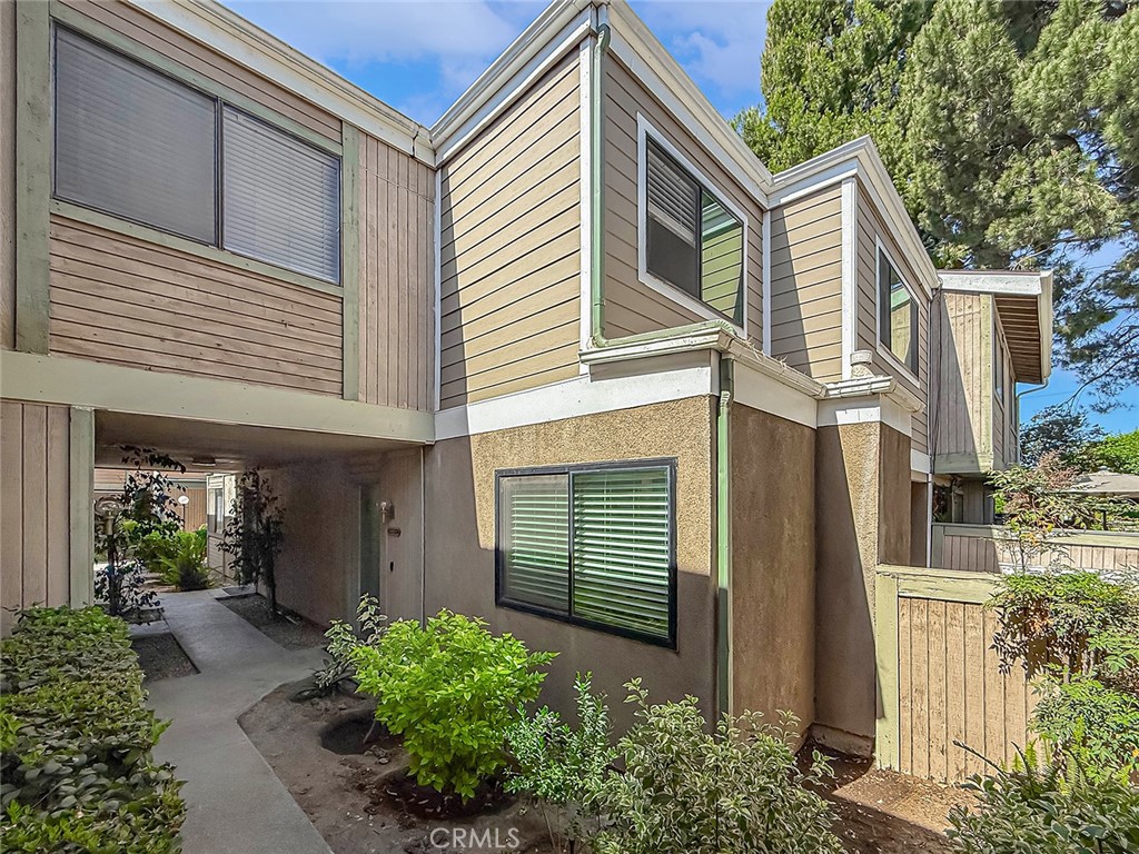 10740 Woodley