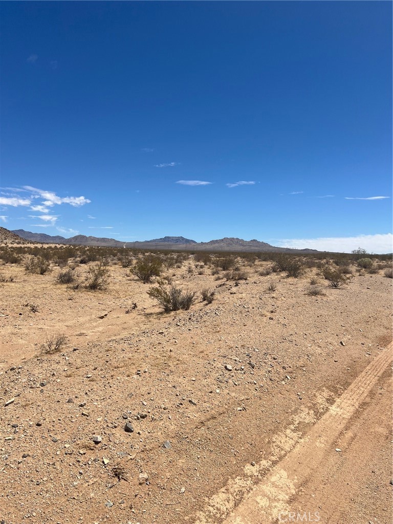 0 Dale Evans Parkway