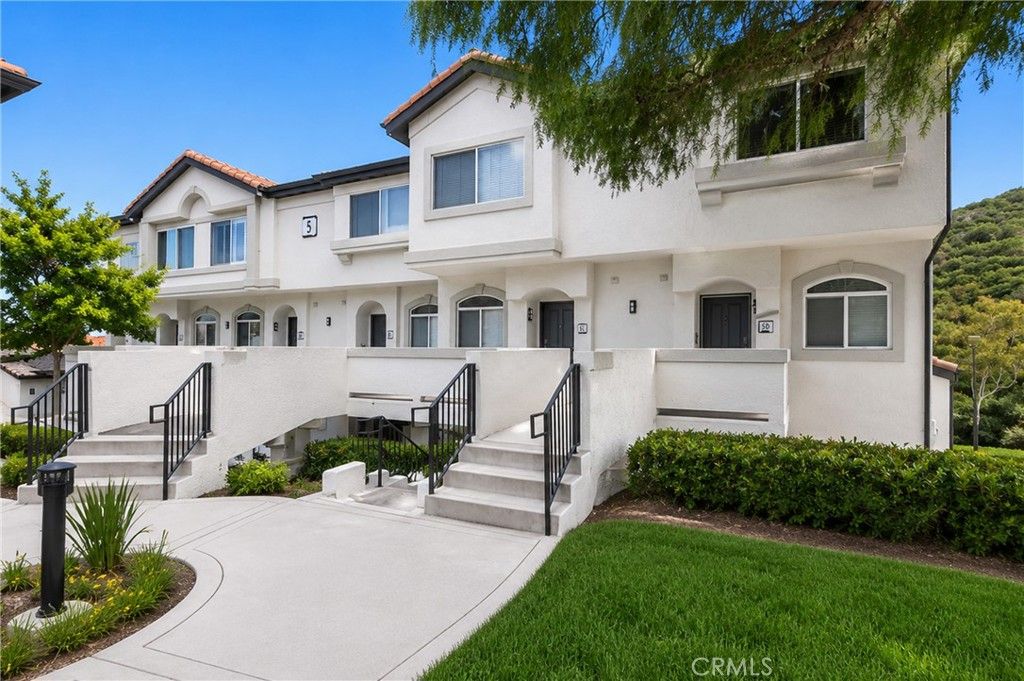 Photo of 30902 Club House Drive #5I, Laguna Niguel, CA 92677 (MLS # OC26148180)