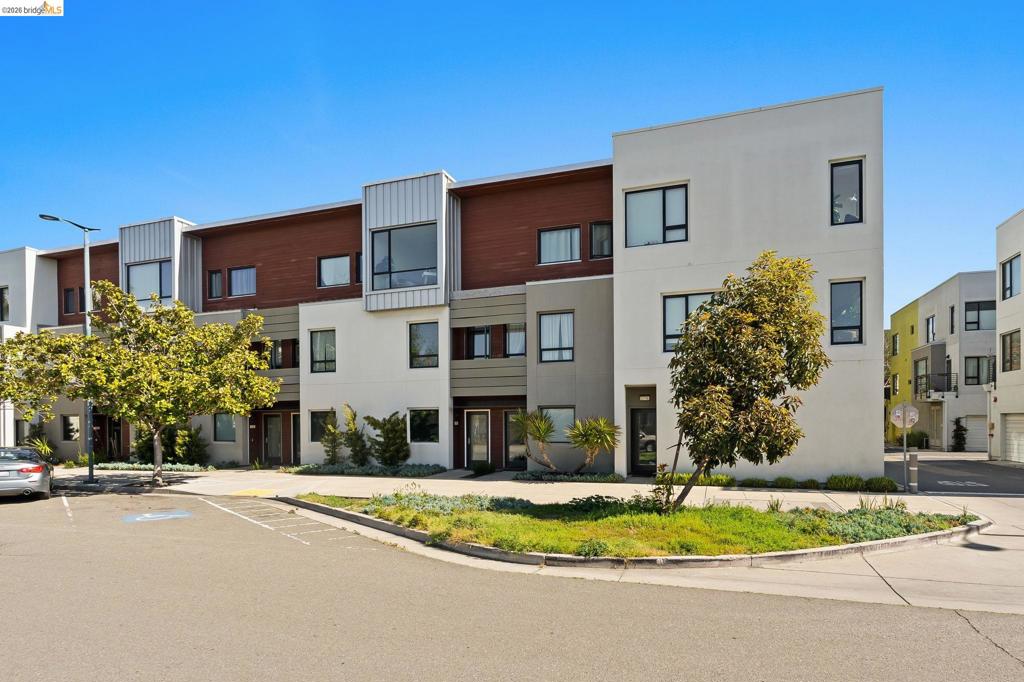 1780 12TH St St, Oakland CA 94607