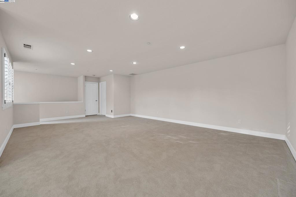 CHARDONNAY ESTAT - Residential