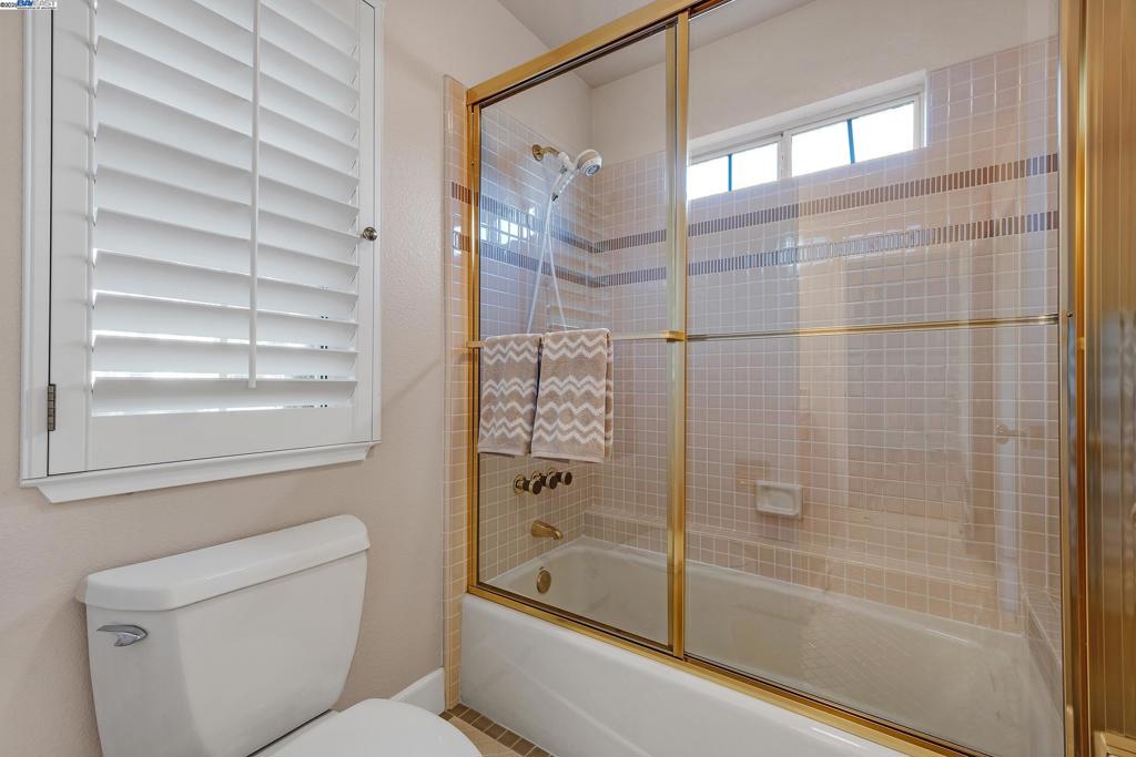 CHARDONNAY ESTAT - Residential