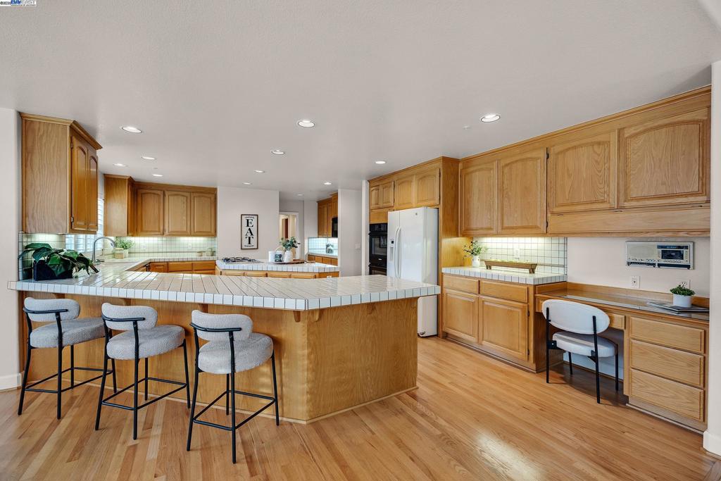 CHARDONNAY ESTAT - Residential