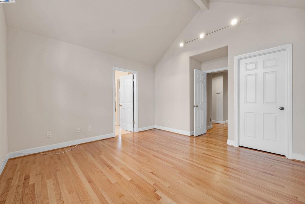 CHARDONNAY ESTAT - Residential