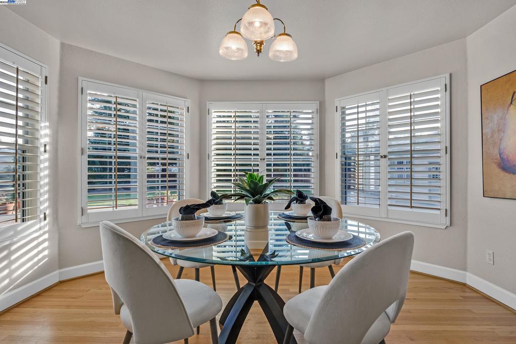 CHARDONNAY ESTAT - Residential