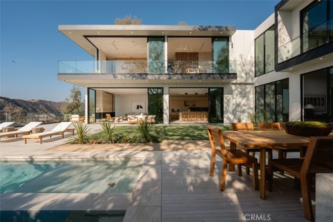 Photo of 1149 Linda Flora Drive, Los Angeles, CA 90049 (MLS # SR26215098)