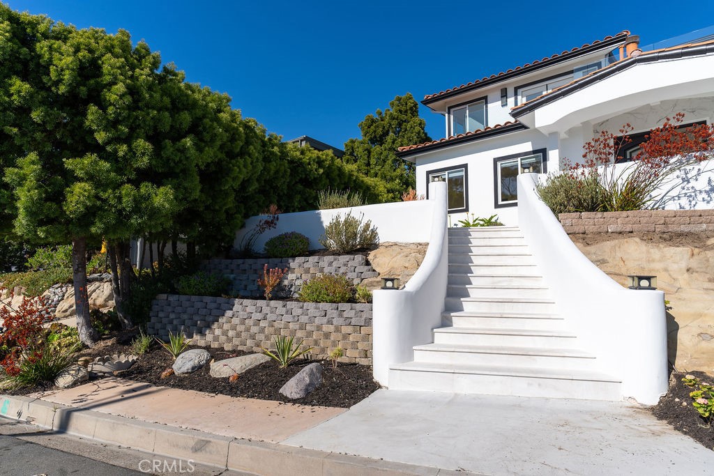 2850 Zell Drive
