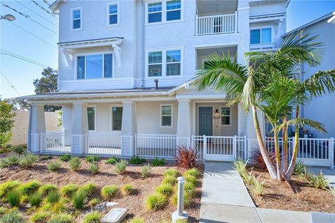 Photo of 2448 Haley Point Drive #105, Ventura, CA 93003 (MLS # SR26112565)