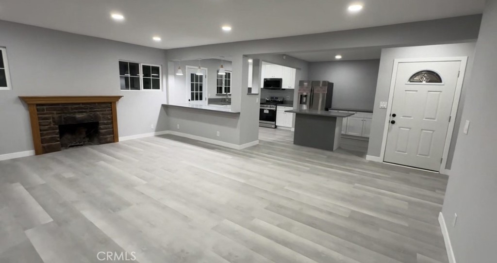 1748 S NORFOLK