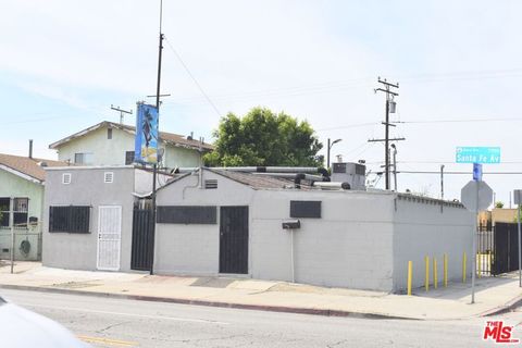 Photo of 7701 Santa Fe Avenue, Huntington Park, CA 90255 (MLS # 26671237)