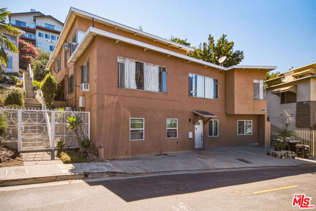 3815 Don Tomaso Drive