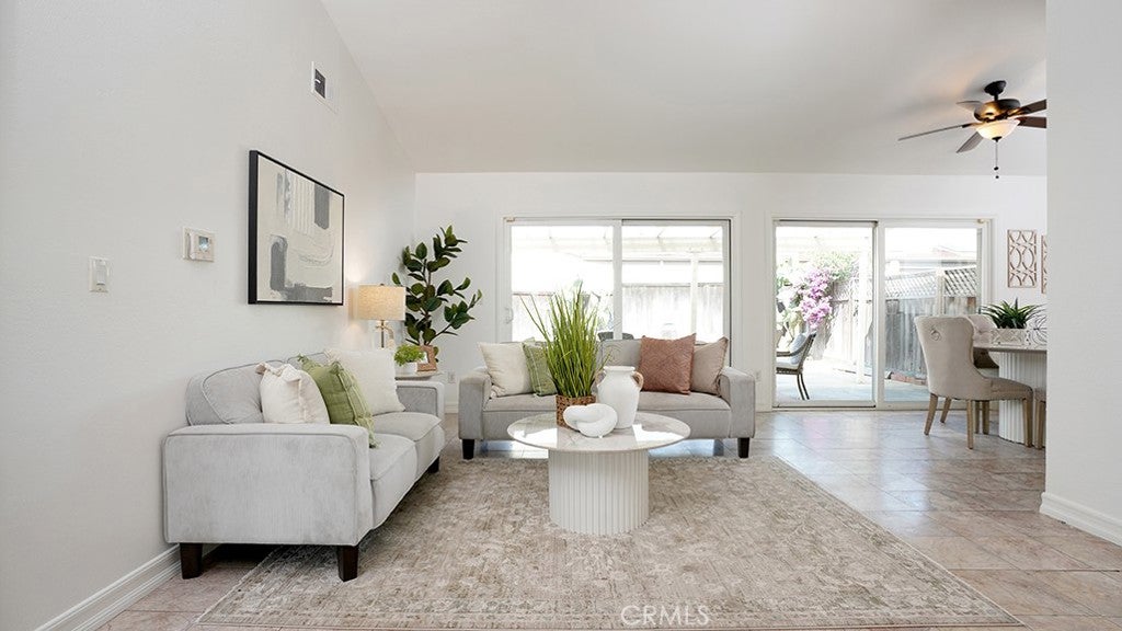 30861 Calle Resplendor