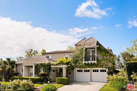 Photo of 2326 Sunny Point Street, Thousand Oaks, CA 91362 (MLS # 26751133)