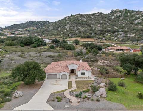 Photo of 10616 Via Tiglio, Lakeside, CA 92040 (MLS # 260020005SD)
