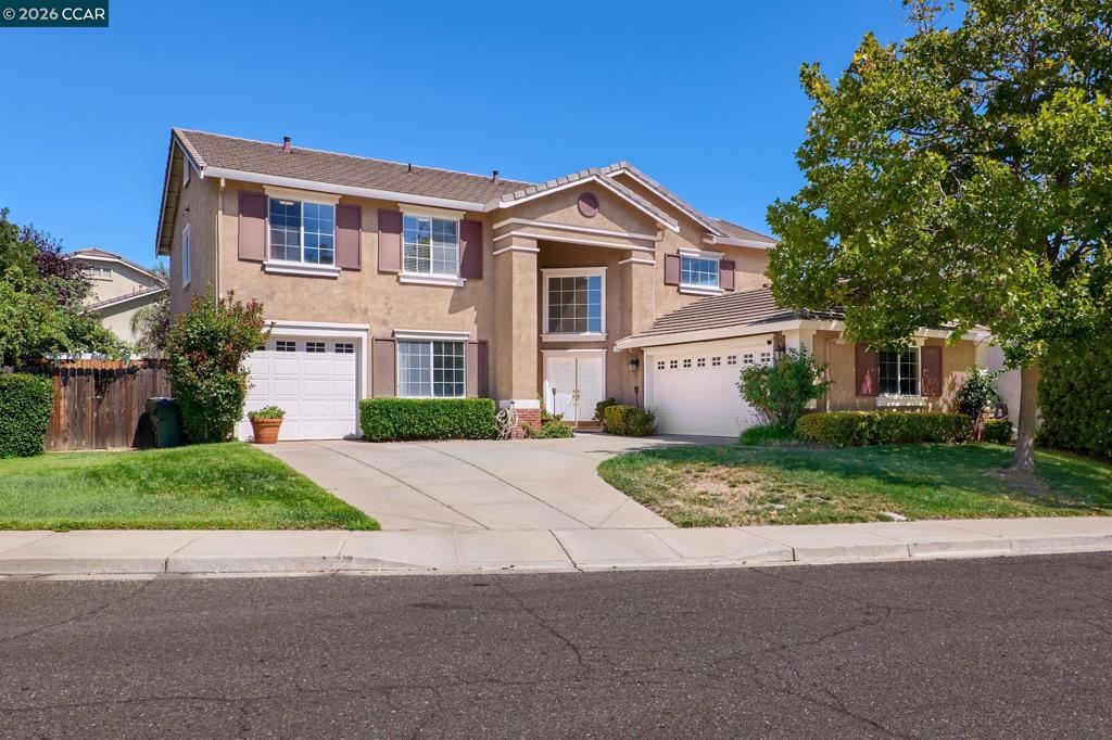 Photo of 1315 Oak Crest Way WAY, Antioch, CA 94531 (MLS # 41147701)