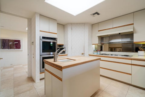 Tiny photo for 43 Mayfair Drive, Rancho Mirage, CA 92270 (MLS # 219155177DA)