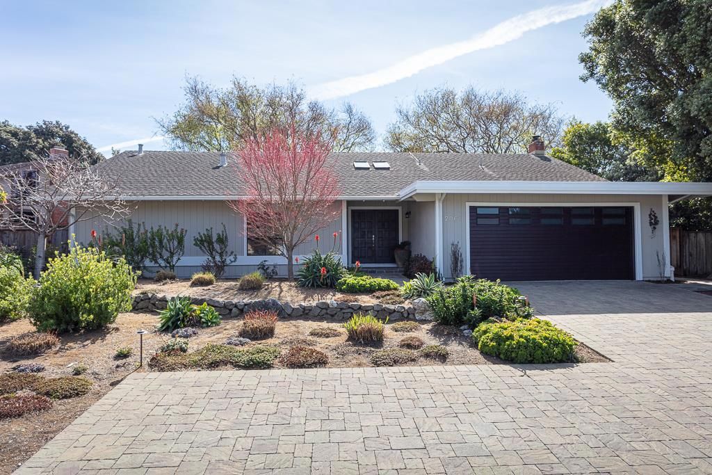 listing image 130720747927054451127