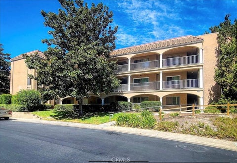 Photo of 4001 Calle Sonora, Laguna Woods, CA 92637 (MLS # OC26187639)