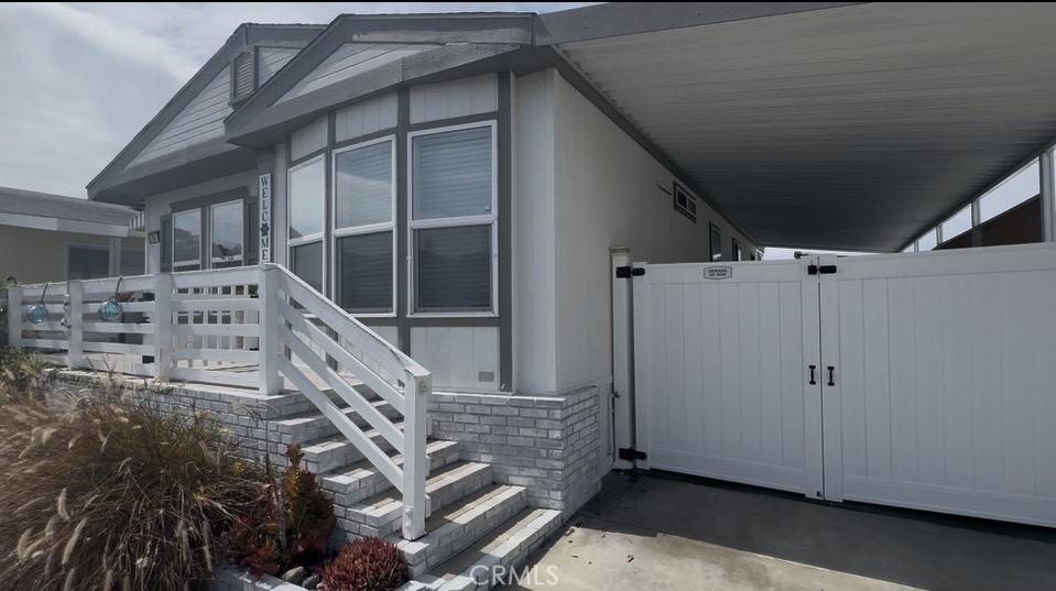 21851 21851 Newland 279