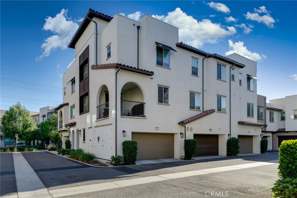 Beautiful newly built Townhouse located in the heart of Chino Preserve Community. The property features 4 bedrooms, 3.5 bathrooms, downstairs bedroom with full bathroom, open concept kitchen, granite countertops, white cabinets, stainless steel appliances, a balcony next to the dining area, the second floor has one guest bedroom, the top level has primary bedroom with primary bathroom, another bedroom with guest bathroom and individual laundry room. The community has so many amenities to offer, club house, swimming pools, indoor gyms, tennis courts, basketball courts, dog parks and many kids playgrounds. The area close to Cal Aero Academy which is for K-8th grade. New Preserve Town Center near by.
