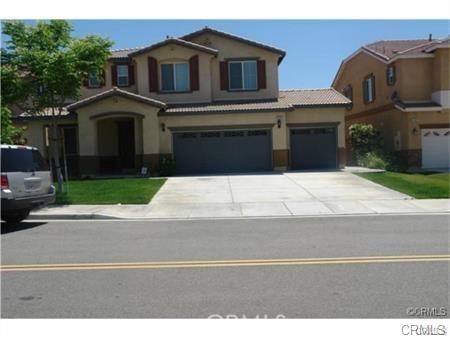 Beautiful Home with View of Rosetta Canyon area and Lake Elsinore. 4 Bedrooms and 3 Baths Plus a Large Loft. Recently Remolded with New Flooring and Fresh Paint. Upgraded Bright kitchen with Dark Wood Cabinets and Granite Counter Tops, Center Island. Stainless Steel Appliances. Open Family Room With Fireplace Recessed Lighting. New Wood Flooring Through out 2nd Floor and Stairs. Over Size Loft that Would Make an Excellent Theater Room for Your Entertainment. Large Back Yard Great for Family Getheringt. Walking Distance to School and Park. Close to Shopping- Costco, Home Depot, Loews and Outlet Stores. Very Convenience Location for a Family to Live.