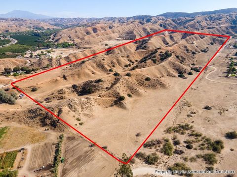 Photo of 0 San Timeteo Canyon Rd, Redlands, CA 92373 (MLS # EV21235291)