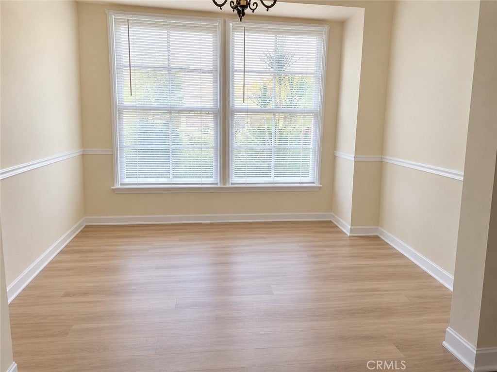 14418 Lorne