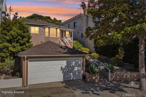 Photo of 522 S Francisca Avenue, Redondo Beach, CA 90277 (MLS # SB26135826)