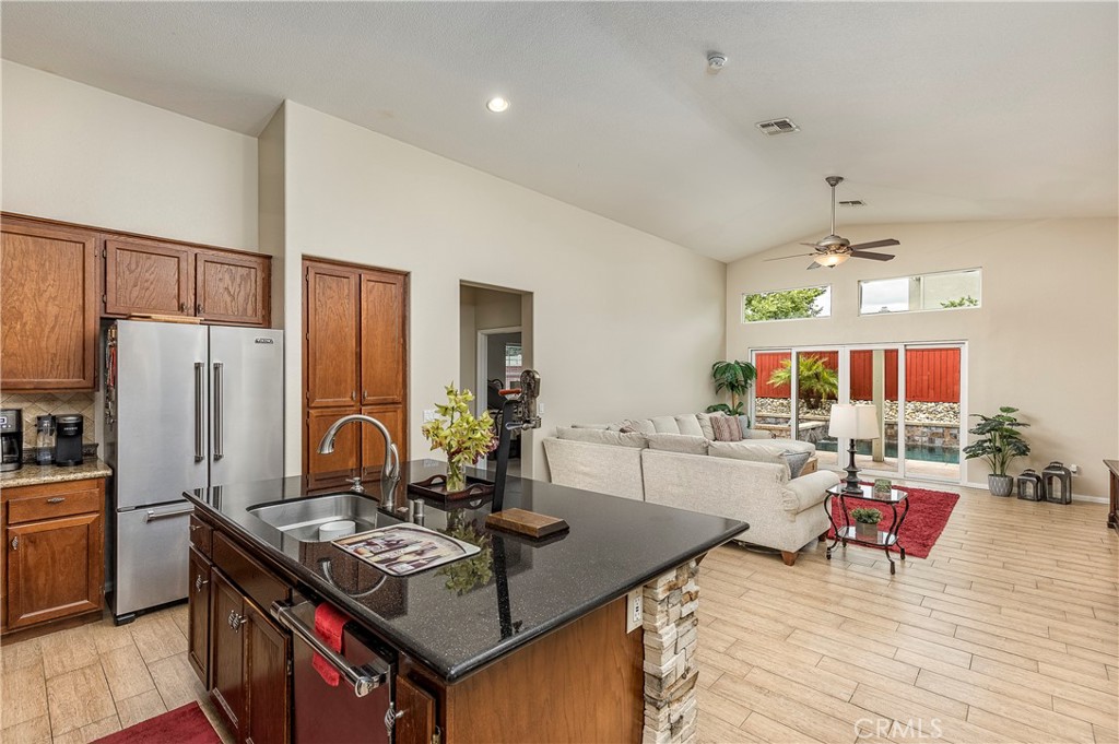 31955 Avenida Mallari