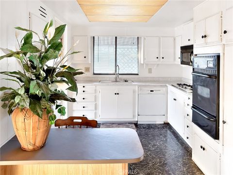 Photo of 650 La Seda Rd #3C, La Puente, CA 91744 (MLS # TR25268586)