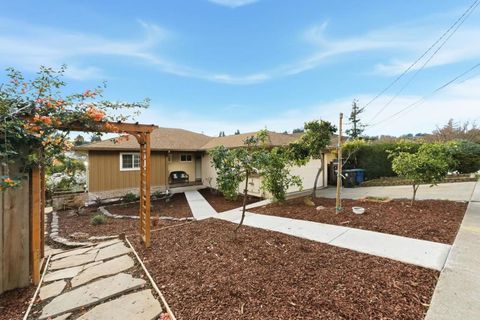Photo of 18405 Carmel Drive, Castro Valley, CA 94546 (MLS # ML82030664)