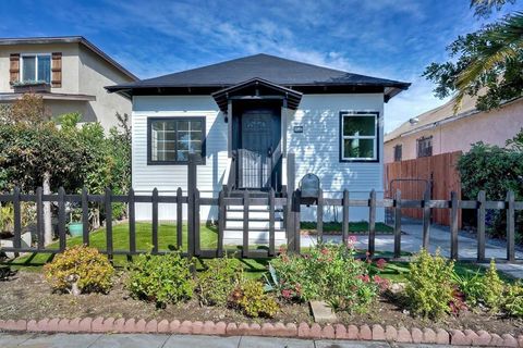 Photo of 2548 Island Ave Ave, San Diego, CA 92102 (MLS # 260004155SD)