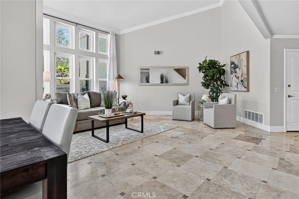 38 CAMERAY HEIGHTS