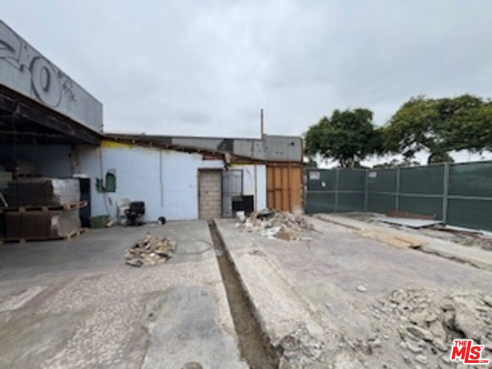 603 N Harbor Boulevard