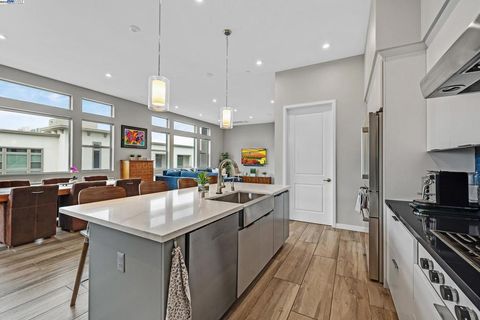 5650 Lexington Avenue 402 Dublin CA 94568