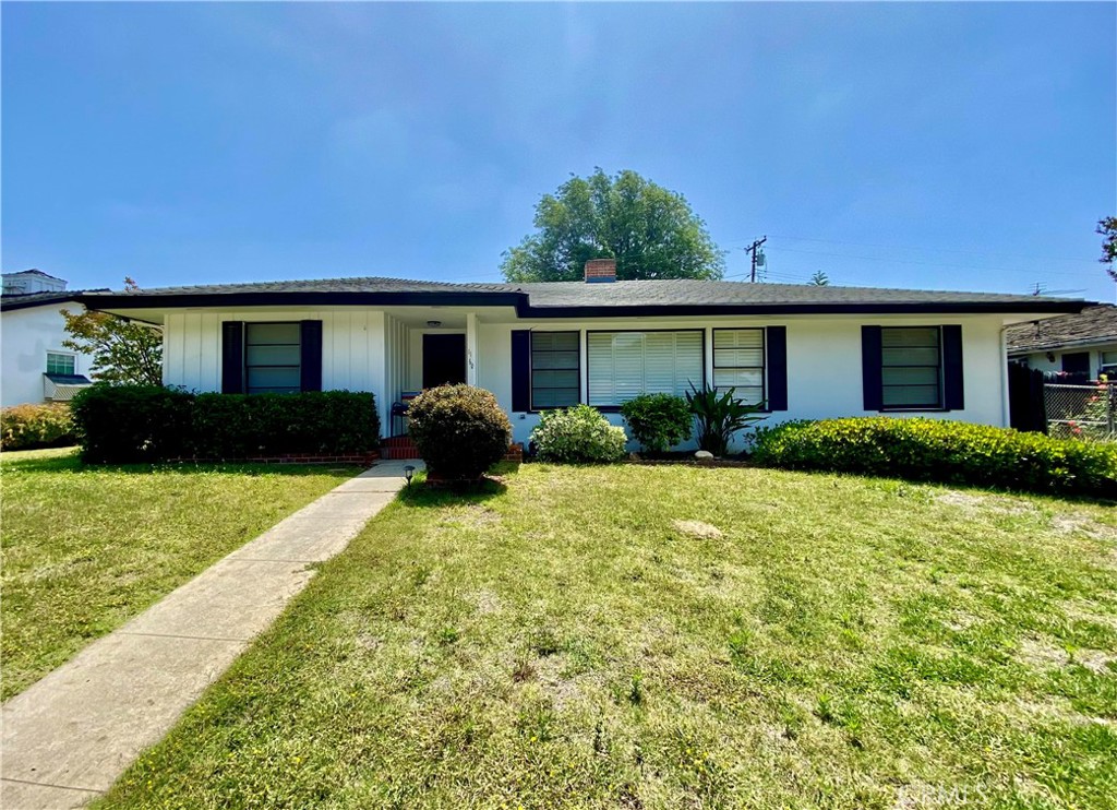 Welcome to this charming 3-bedroom, 2-bathroom single-family home in Fullerton, ideally situated to offer the perfect balance of convenience and tranquility. Located just minutes away from vibrant shopping, dining, and entertainment options, this home is also nestled in a peaceful neighborhood, providing a serene retreat from the hustle and bustle. Outdoor enthusiasts will love being close to nearby hiking trails, parks that offer plenty of opportunities to explore nature.