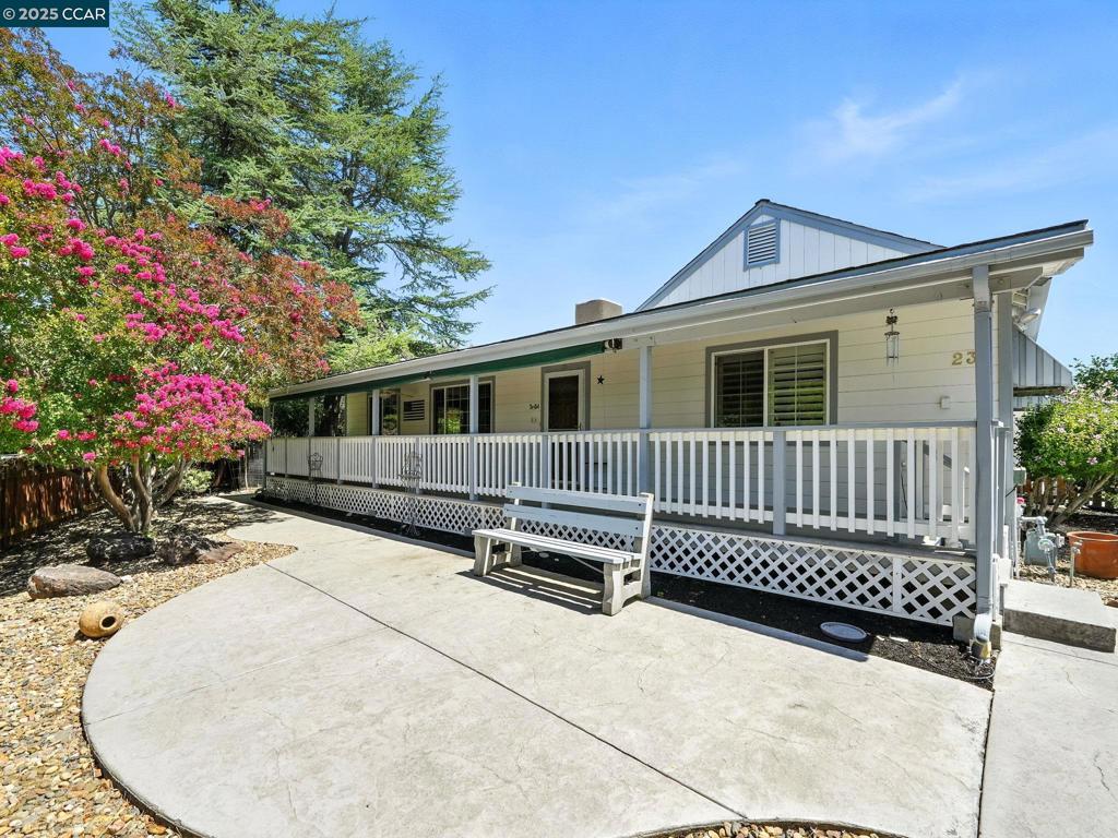 VERY RARE OPPORTUNITY TO OWN THIS PROPERTY ZONED R20 USED FOR HORSE/LIVESTOCK PROPERTY. A SPRAWLING MAIN RESIDENCE BEAUTIFULLY REMODELED WITH GREAT ROOM, CHEF'S KITCHEN, CUSTOM OFFICE, GLEAMING HARDWOOD FLOORS THROUGHOUT, INTERIOR LAUNDRY W/WALK IN PANTRY, TWO EN SUITE MASTER BEDROOMS; FRONT & REAR VERANDAS & SPARKLING POOL WITH 180 DEGREE BREATHTAKING VIEWS. SOLAR SYSTEM OWNED AND NEW CENTRAL HVAC SYSTEM. TRULY AN ENTERTAINER'S PARADISE SITUATED ON 1.16 ACRES THIS HOMESITE IS SUBDIVIDABLE! THIS IS A DO NOT MISS OPPORTUNITY. ADORABLE COTTAGE STYLE ADU CURRENTLY RENTED SEPARATE FROM MAIN HOME ALONG WITH ADD; STUDIO & 1/2 BATH @ BARN AND TWO STALLS. OPEN HOUSE AUGUST 16TH & 17TH FROM 1 - 4 PM
