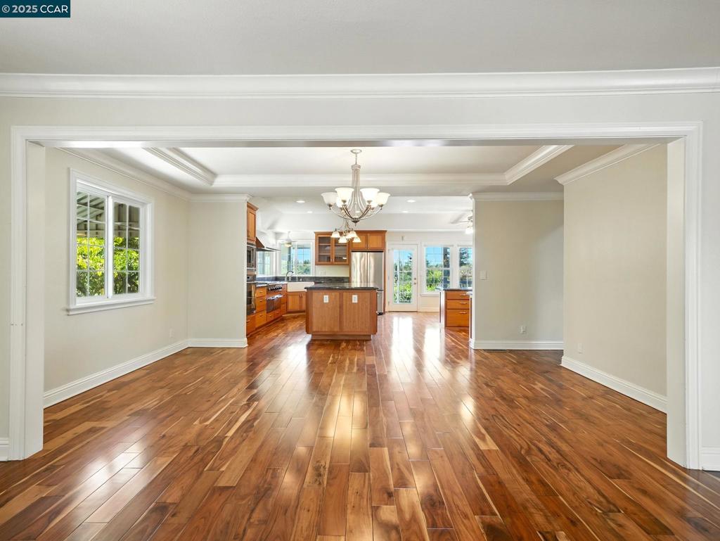 ALAMO HILLS - Residential