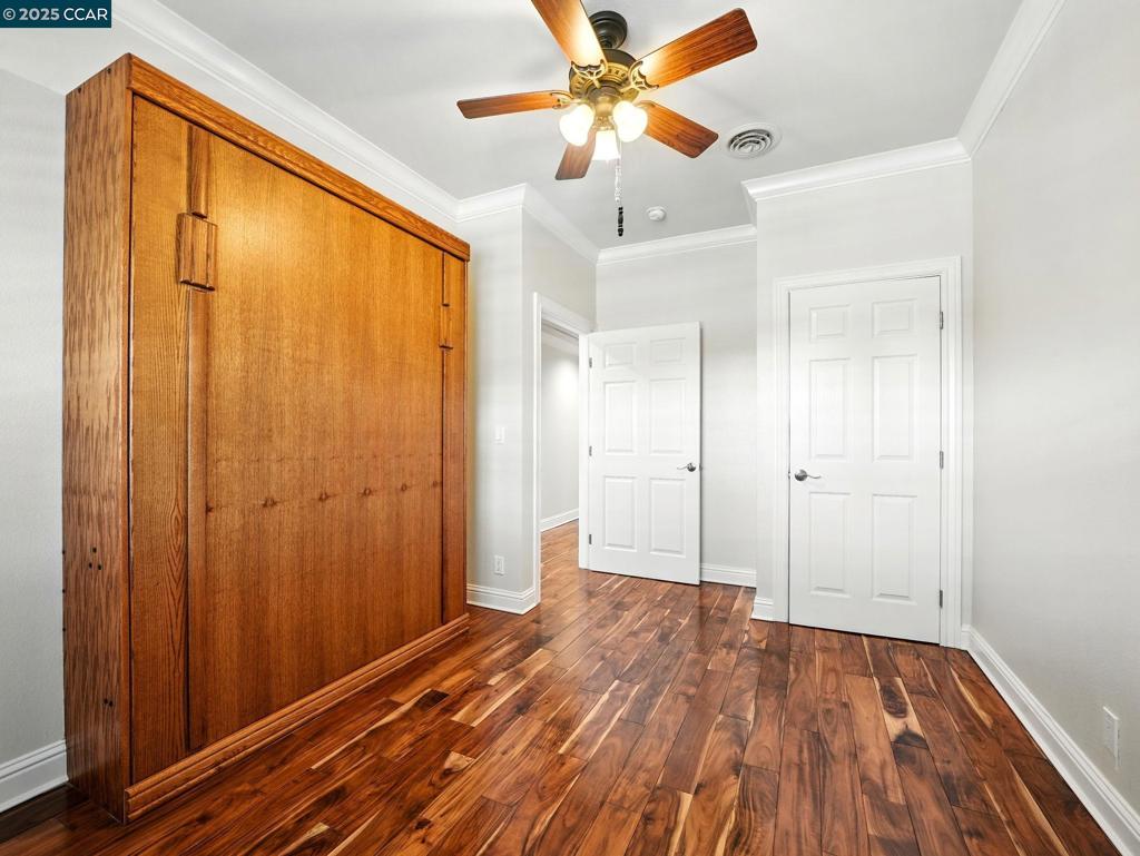 ALAMO HILLS - Residential