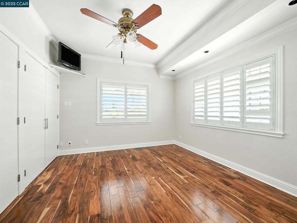 ALAMO HILLS - Residential