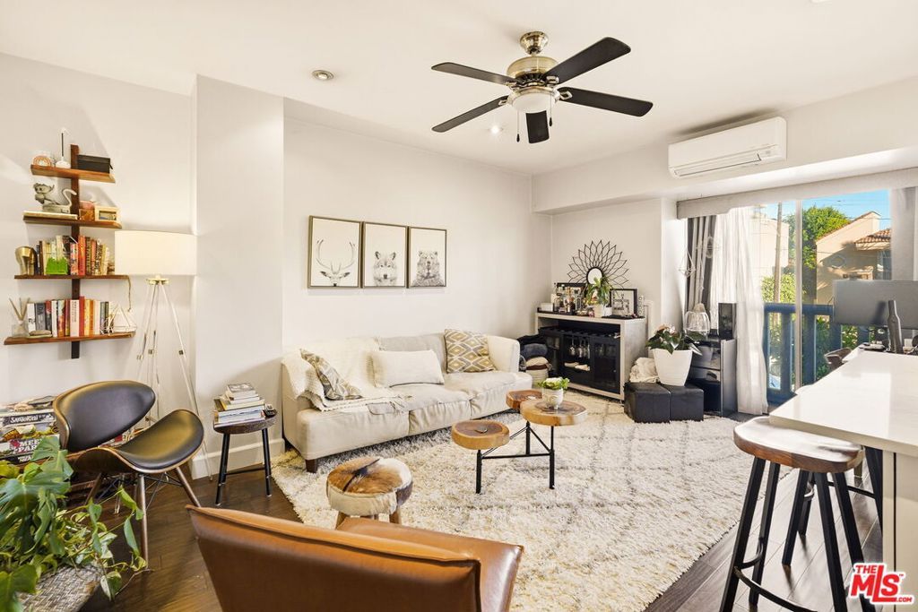 Photo of 999 N Doheny Drive #104, West Hollywood, CA 90069 (MLS # 26632061)